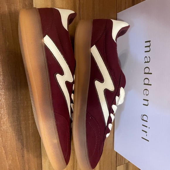 Madden Girl Burgundy Sneakers - Picture 2 of 4